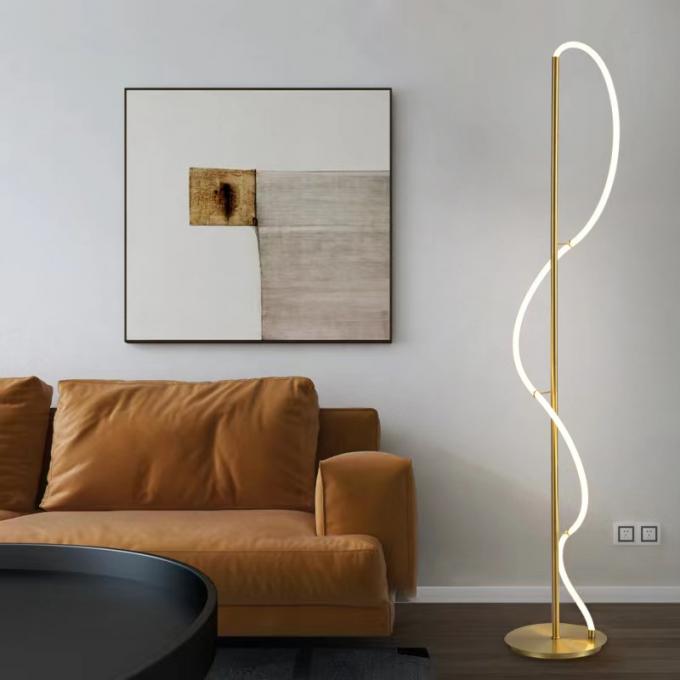 Thiết kế hậu hiện đại Phòng ngủ Phòng khách Phòng triển lãm dọc Studio Art Floor Lamp Đèn sàn tùy chỉnh 0