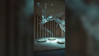 Đèn chùm tùy chỉnh Nghệ thuật đèn chùm pha lê màu và biểu hiện ánh sáng và bóng tối