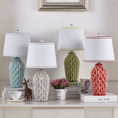 Đèn bàn thiết kế Scandinavian tối giản đầu giường Có thể điều chỉnh độ sáng ISO9001 CCC