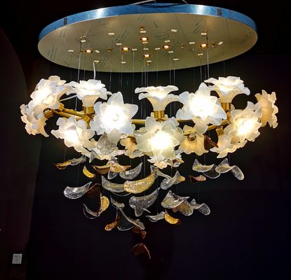 Nghệ thuật cao cấp lãng mạn White Floral Lobby Chandelier High End Duplex Villa