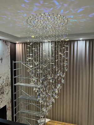 Long Crystal Butterfly Duplex Building Villa Hotel Club Light Luxury Spiral Staircase Chiếc đèn chùm phụ kiện
