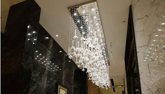 Custom Hotel Lobby Chandelier Petal Pendant hình chữ nhật Crystal String Creative LED Crystal Ceiling Chandelier