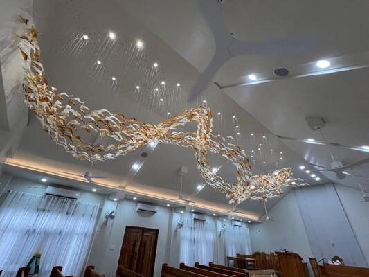 Đèn treo trần nhà sang trọng hiện đại Đèn treo trần nhà sang trọng hiện đại Đèn treo trần nhà hiện đại